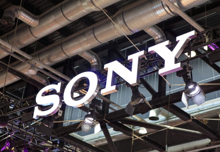 Japanese Tech Giants Sony and LINE Join Forces in Blockchain Deal