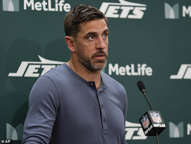 Giants shockingly target Aaron Rodgers after Matthew Stafford spurns team to return to Rams