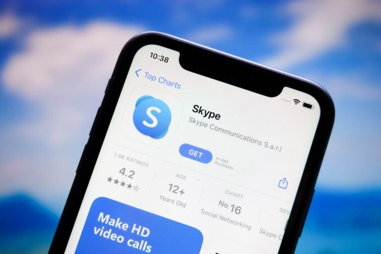Microsoft hangs up on Skype: service to shut down May 5, 2025