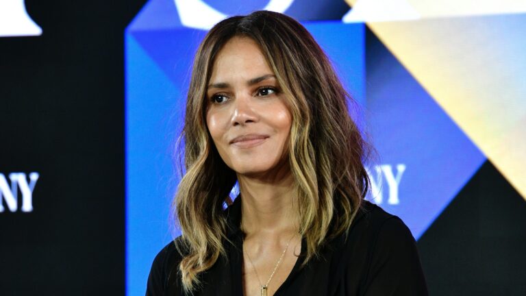 Critics Saying She “Can’t Keep A Man” (Video)