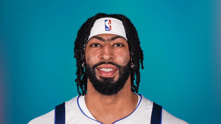 Anthony Davis on Lakers management after trade: ‘I don’t know what’s true or what’s not coming from upstairs’