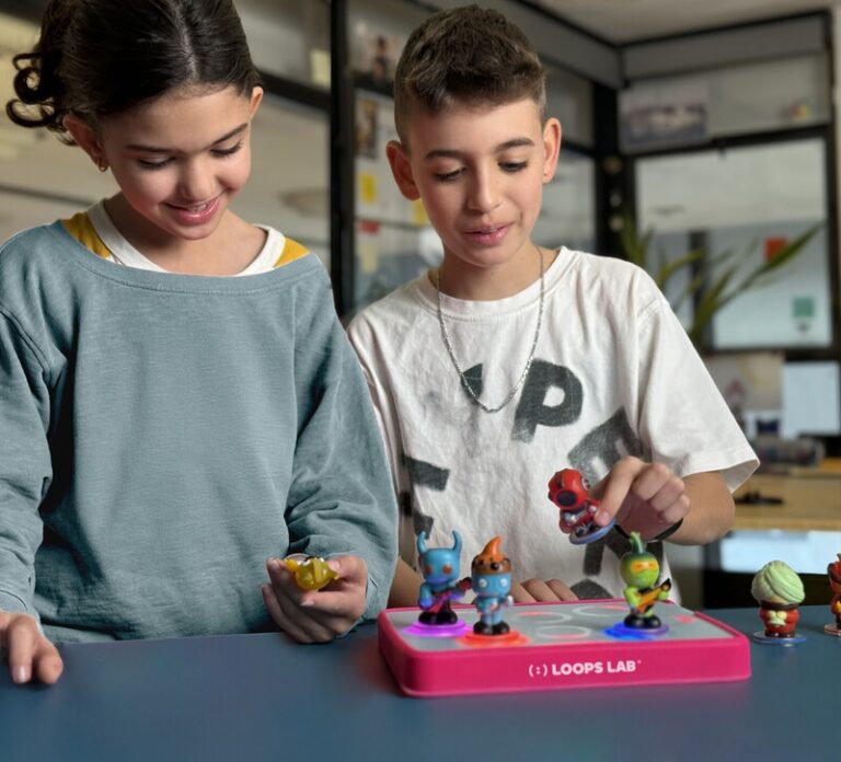 Screen-Free Music Toys : loops lab