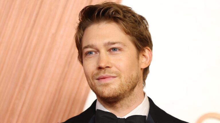 Joe Alwyn Presents at Oscars 2 Years After Taylor Swift Split