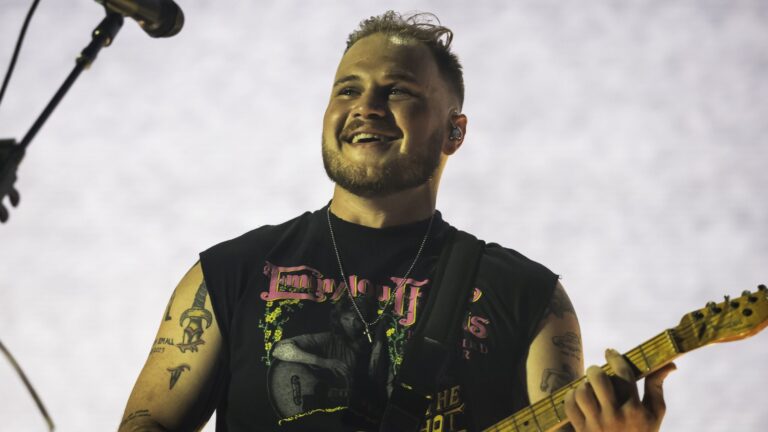 Zach Bryan Debuts Apparent New Girlfriend, Hannah Duncan