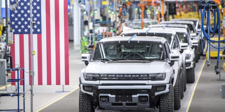 With Trump’s tariffs paused, ‘Big Three’ automakers may race to build inventories