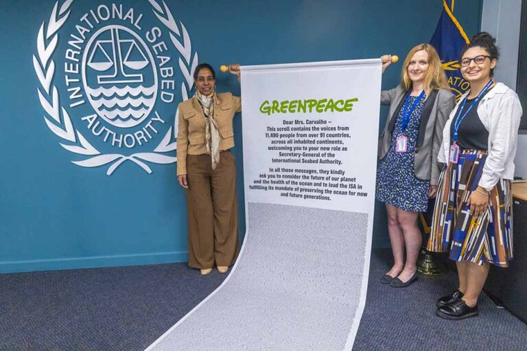 Leticia Carvalho received your message against deep sea mining