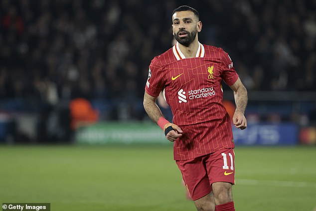 PREMIER LEAGUE ULTIMATE WEEKEND GUIDE: Our experts tell you the team news, injury updates and players to watch, plus key stats and predictions