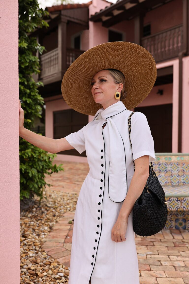 THE BEST OF BLACK & WHITE