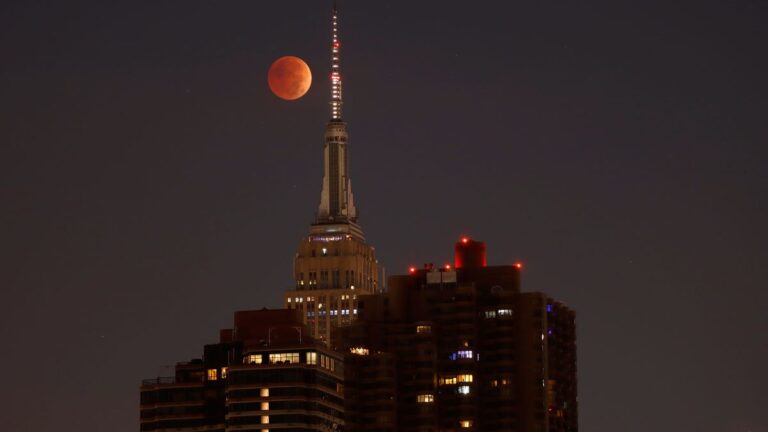 A total lunar eclipse comes to North America tonight — Here’s everything you need to know about the ‘Blood Worm Moon’