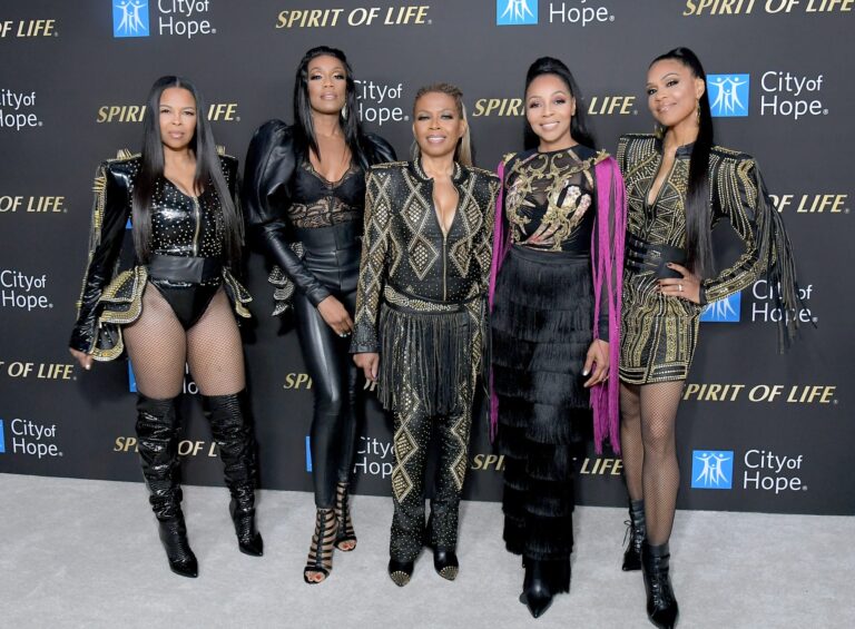 En Vogue Singer Dawn Robinson Says She’s Homeless, Has Been Living In Her Car For 3 Years
