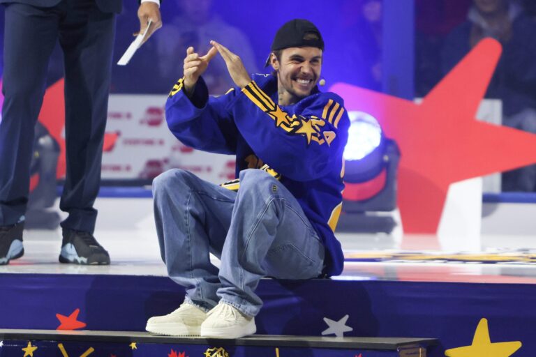 Justin Bieber’s Assistant Quits Amid Concerns About Singer’s Drug Use