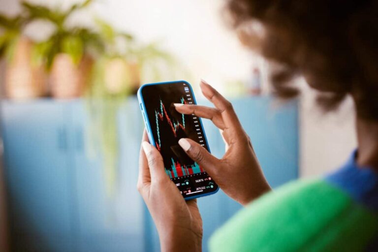 Should I buy Palantir (PLTR) stock for my ISA in 2025?