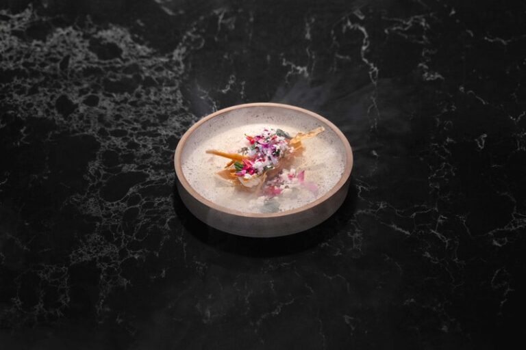 Distinct Tasting Menus : Enigma Yorkville