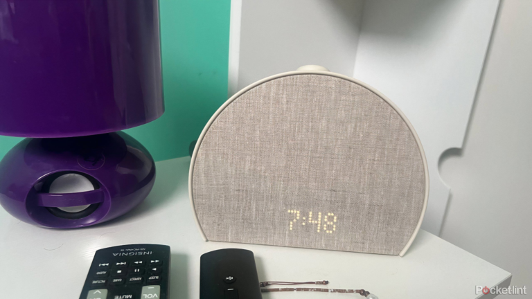 I reduced my screen time using these 3 unique gadgets