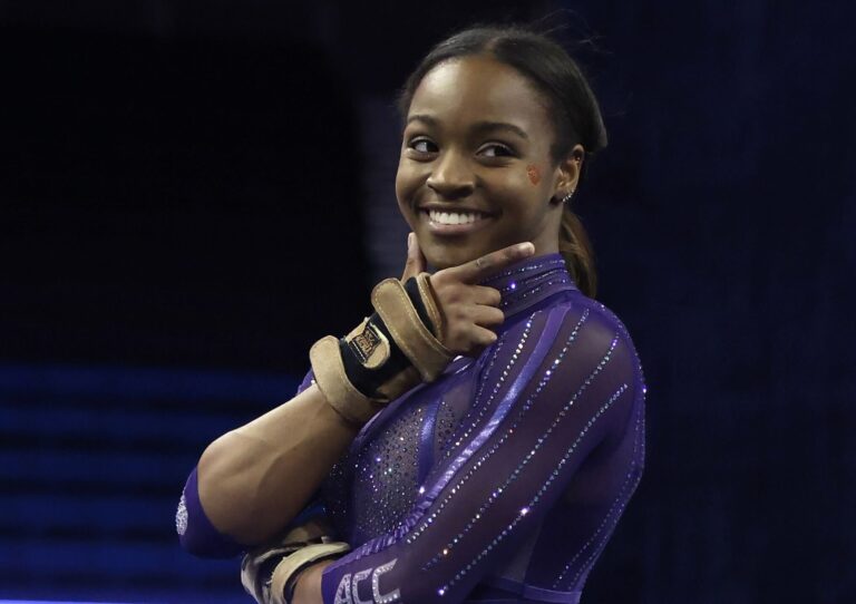 Brie Clark Is The First College Gymnast To Fully Land The Biles I