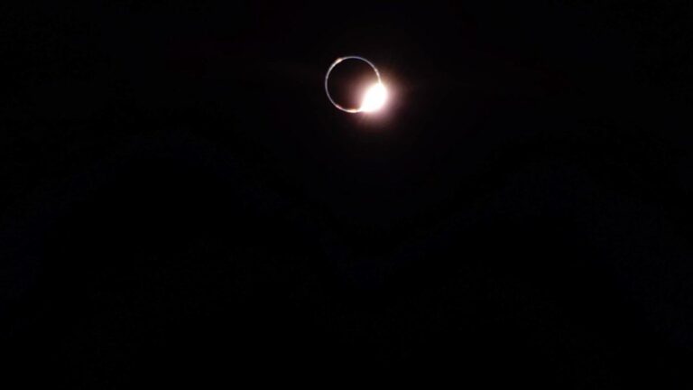 Wow! Private lunar lander watches ‘diamond ring’ eclipse from the surface of the moon (photo)
