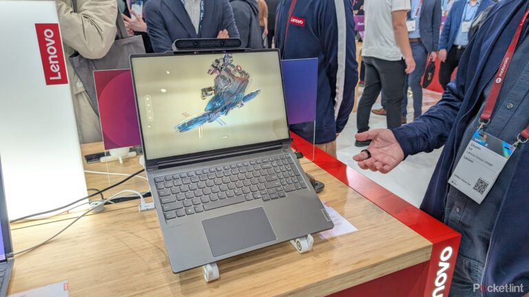 Lenovo’s new ThinkBook 3D laptop concept is like a Nintendo 3DS, but for Zoom calls