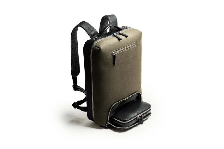 Minimalist Accordion-Style Backpacks : Lundi RUBENS backpack