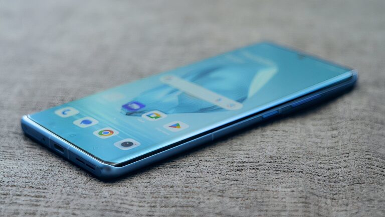 OnePlus’ mid-range 12R phone is a steal at $150 off, but the sale won’t last long