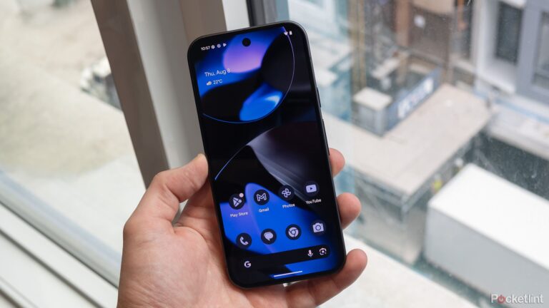 Google’s latest Pixel update adjusts haptic feedback, but not everyone likes it