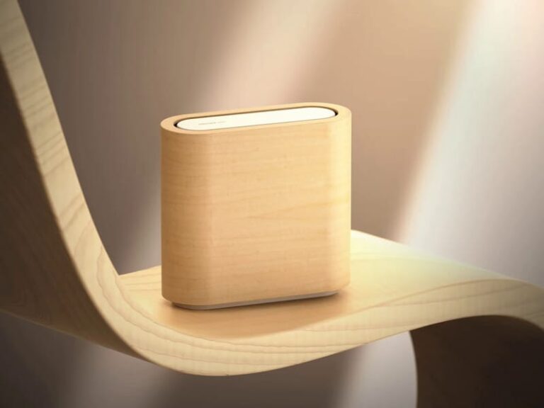 Interchangeable Cover Networking Solutions : Vibrant WiFi router
