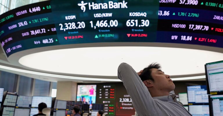 Stocks in Asia and Europe Fall Sharply as Trump Doubles Down on Global Tariffs: Live Updates