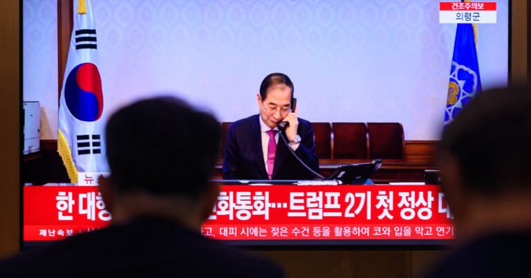Reeling From Trump’s Tariffs, South Korea Tries Striking a Delicate Balance