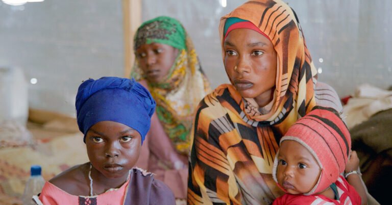 Sudanese Refugees Flee to Chad Amid Deadly Airstrikes