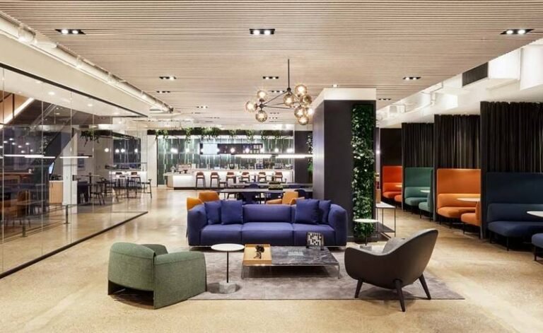 Modern Conference Centers : 140 Broadway