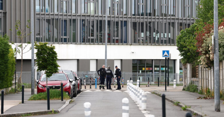 Student Stabs 4 Others, One Fatally, at a French High School, Officials Say