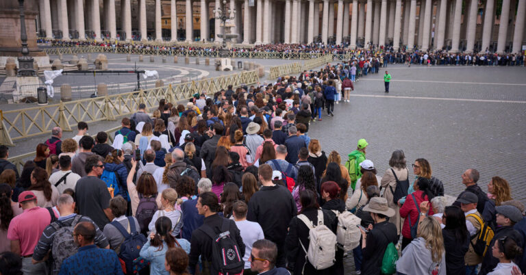 A Faithful Throng Pays Last Respects to Pope Francis