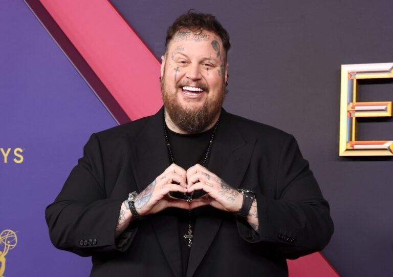 Jelly Roll Says He’s Dropped 200 Pounds, Reveals Shocking New Weight In Inspirational Interview!