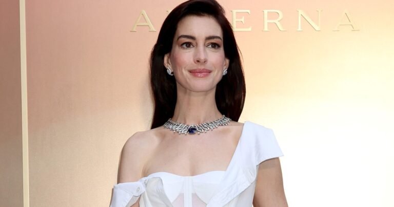 Love Anne Hathway’s Gap Shirt Dress? Shop The Look For Less