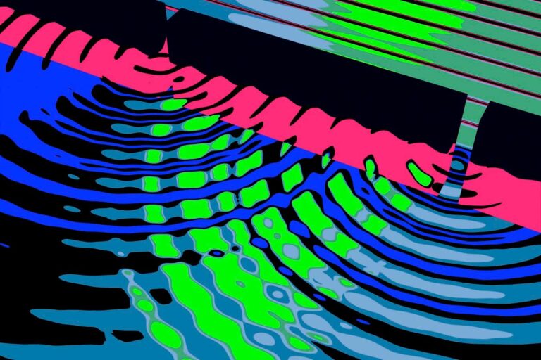 ‘Dark photon’ theory of light aims to tear up a century of physics
