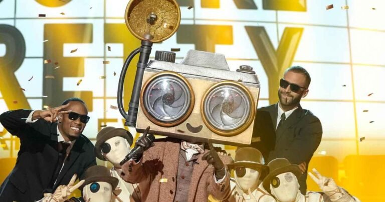 Boy Meets World Alum Revealed as Paparazzo on The Masked Singer
