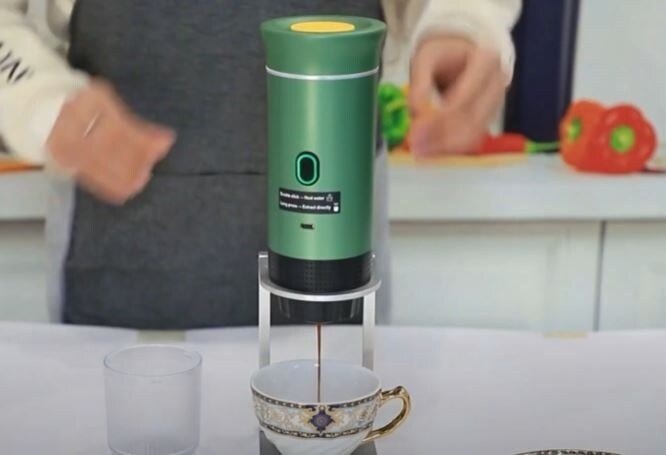 All-in-One Portable Coffee Makers : KavaGo K1