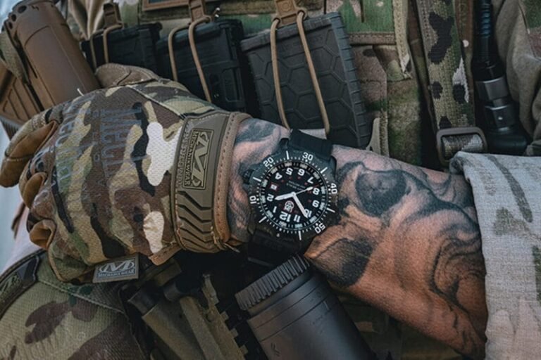 Luminox Navy SEAL 4230 Series