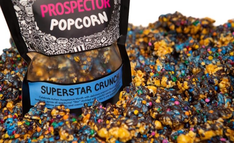 Candy-Packed Popcorn Snacks : Prospector Popcorn Superstar Crunch