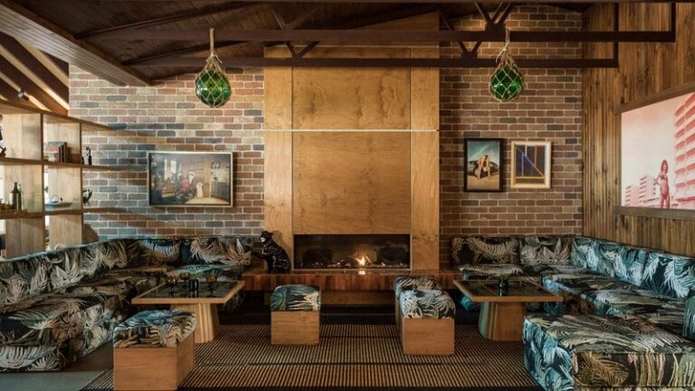 Retro Surf-Nostalgic Boutique Hotels : sea sea