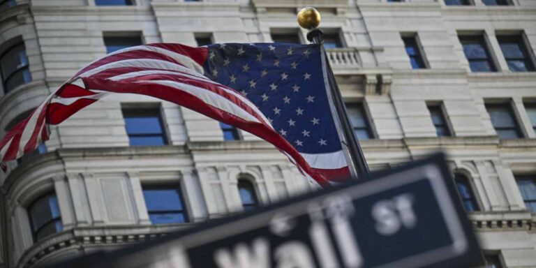 U.S. stock futures sink after China ratchets up trade threats