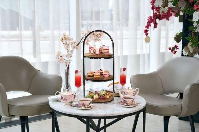 Luxurious Springtime Experiences : the Season of Spring