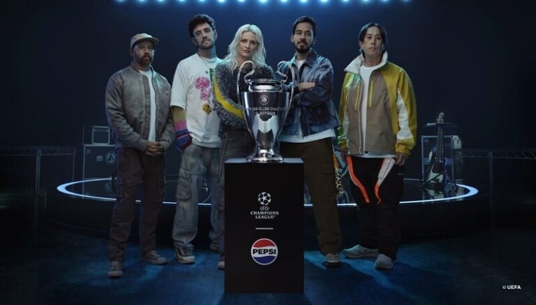 Rock Band-Supporting Soccer Leagues : UEFA Champions League