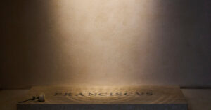 Designers Do a Double Take at the Lettering on Pope Francis’s Tombstone