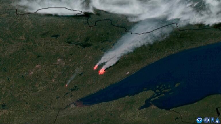 Summer-like slug of heat pushes across much of North America » Yale Climate Connections