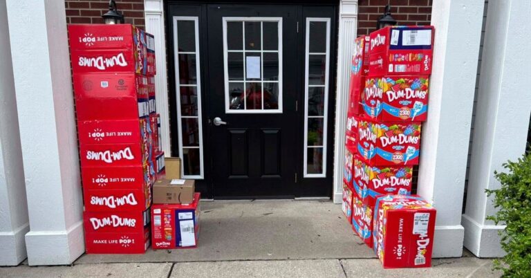Boy Accidentally Orders 70,000 Lollipops on Amazon. Panic Ensues.