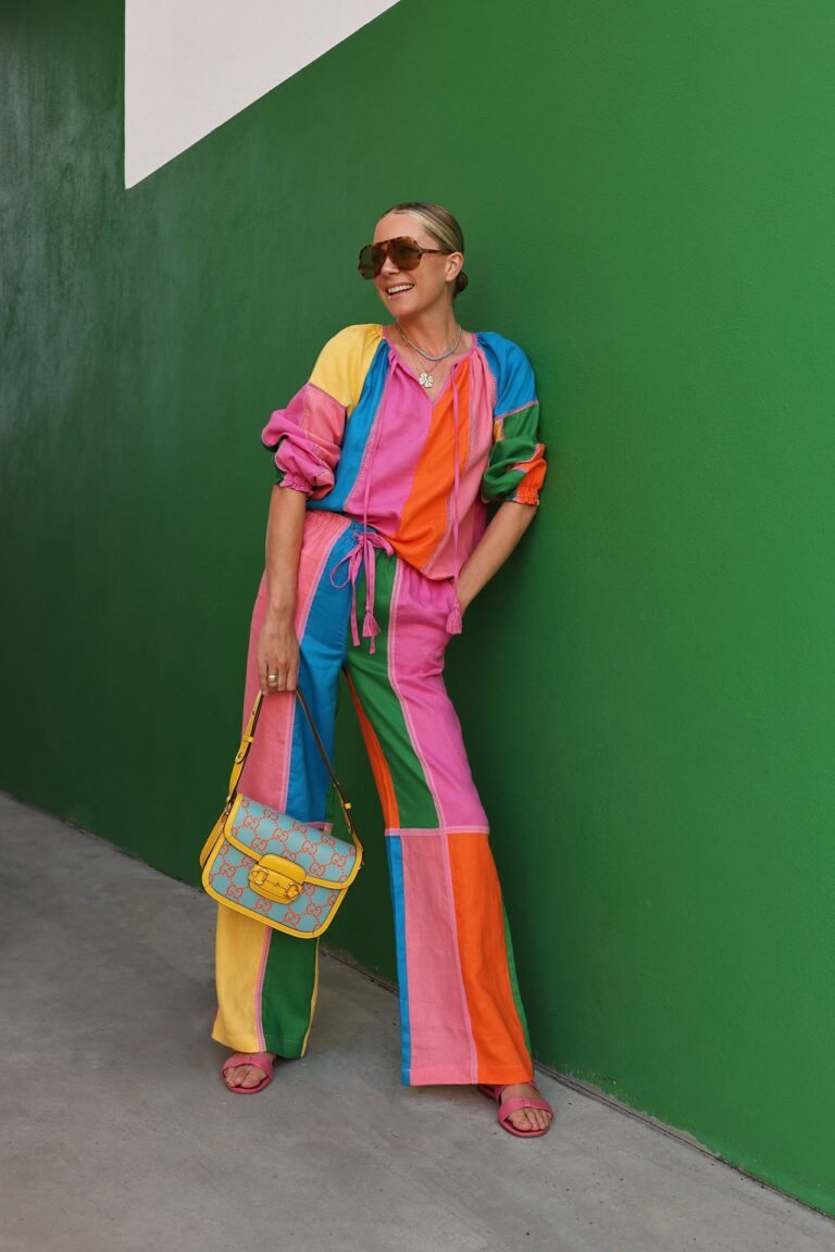 COLOR BLOCKED
