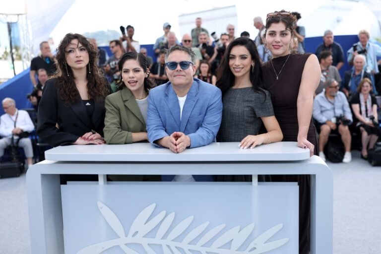 Sebastian Lelio On Cannes Film The Wave About Chile Feminist Protests