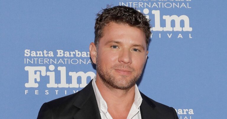 Ryan Phillippe Faces Lawsuit After Hair Fire at His Restaurant