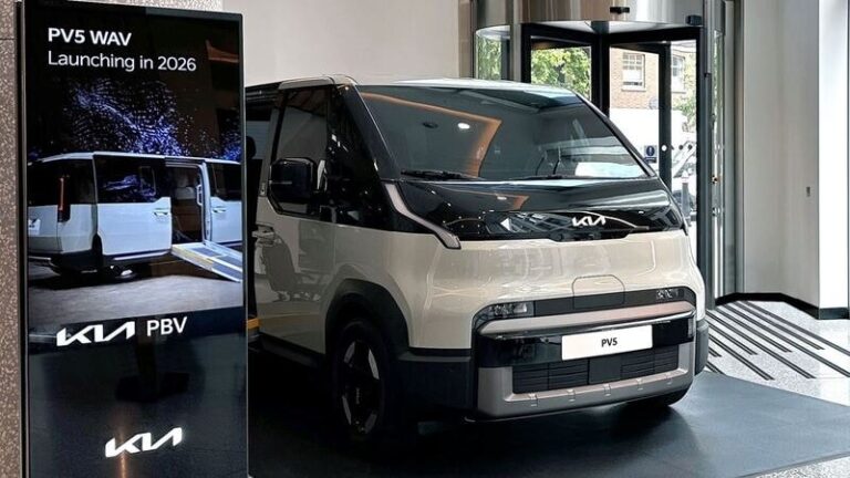 Accessibility-Focused Electric Vehicles : accessible electric mobility