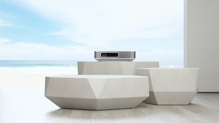 Pro-Grade Space-Conscious Projectors : Acer PD1520s